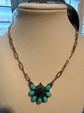 Copper Turquoise Teardrop Pendant Necklace (NWOT)